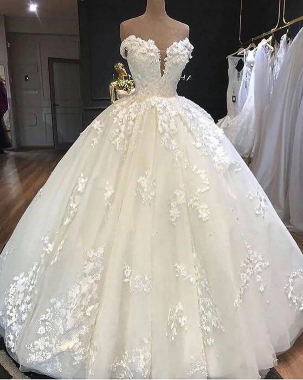 מדהים לבן אלגנטי מתוקה ללא שרוולים שמלות חתונה קו A אפליקציות תחרה נשים שמלת כלה בהזמנה אישית חלוק De Mariée